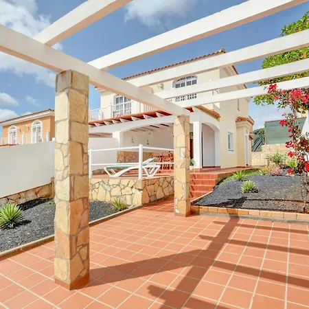 Albatros * أنتيغوا