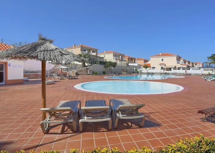 Albatros أنتيغوا