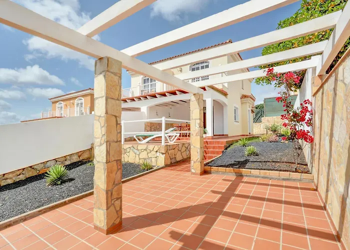 Albatros * أنتيغوا