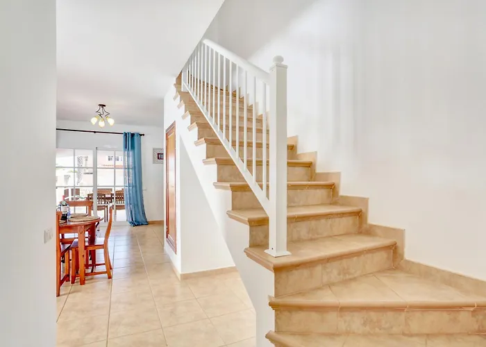 Albatros أنتيغوا